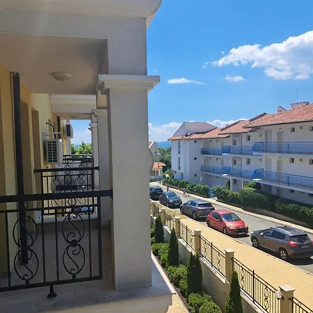 Apartament Domus Extra *