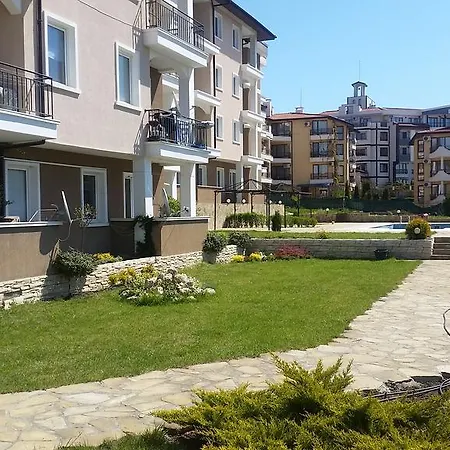 Domus Extra Sveti Vlas