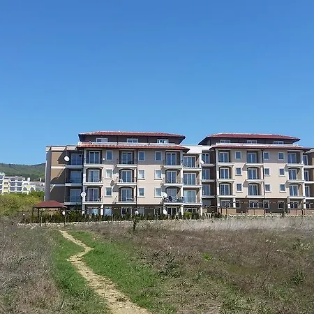 Apartament Domus Extra *