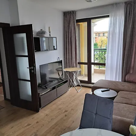 Domus Extra * スヴェティ・ヴラス