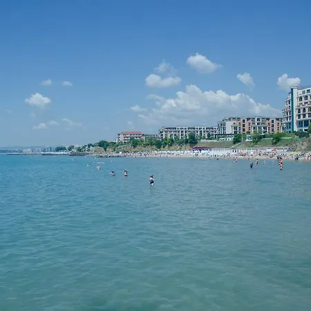 Domus Extra * スヴェティ・ヴラス