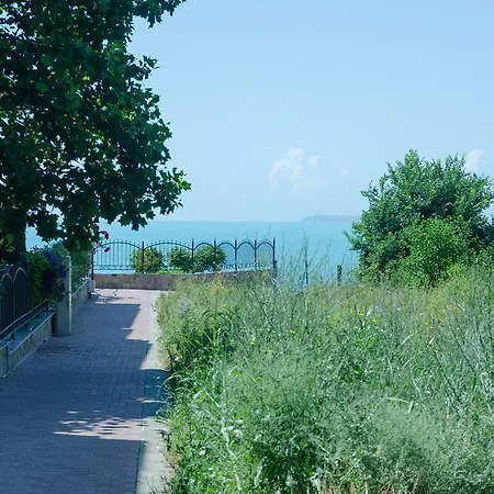 Domus Extra * スヴェティ・ヴラス