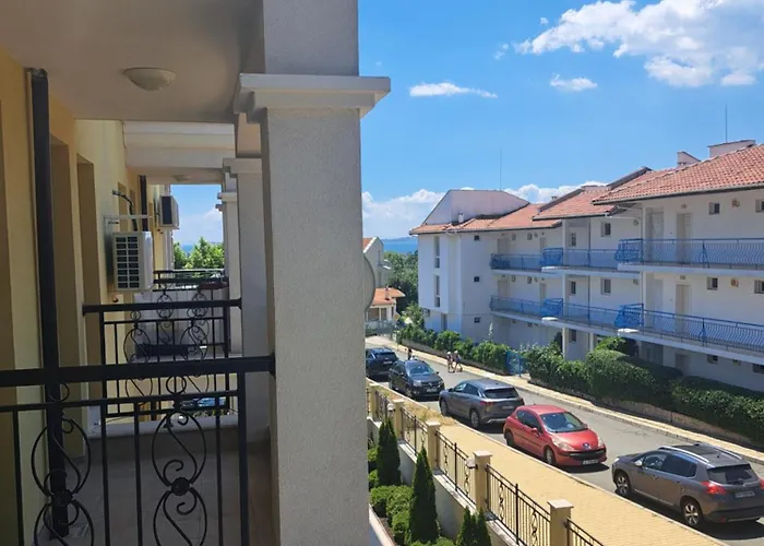 Apartment Domus Extra *